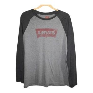 Levi’s Raglan Long Sleeve T-Shirt Size Large